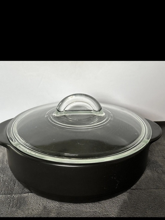 The Pampered Chef Other - The Pampered Chef RockCrock Black with Lid